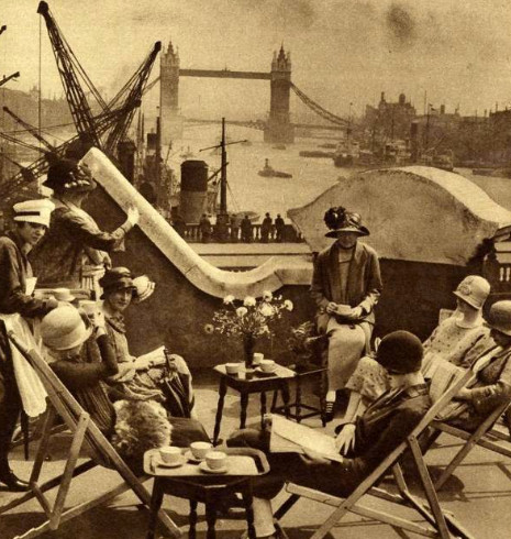 28 Amazing Vintage Photographs of London in the Late 19th and Early 20th Centuries_Lap