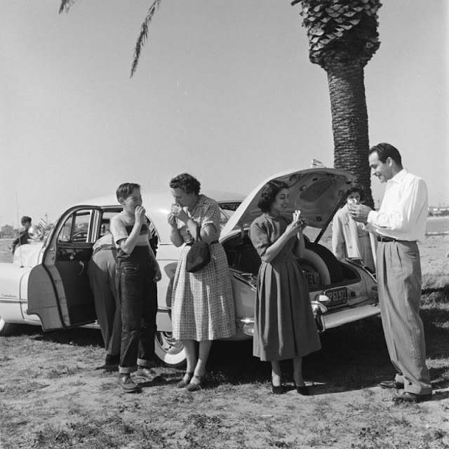 Louie Mattar’s Cadillac, the Car That Has Everything, 1952_Lap