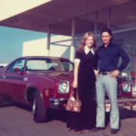 35 Vintage Photos That Show Fashion Styles of ’70s Young Couples _ USStories