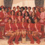 Hostesses in Hotpants and Boots: Pictures of Sexy Pacific Southwest Airline Flight Attendants in the Early 1970s _ USStories