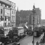 44 Rare Vintage Photos of London Buses in the 1930s