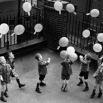 Exploring Life in Britain in 1939 Through Fascinating Black and White Photography