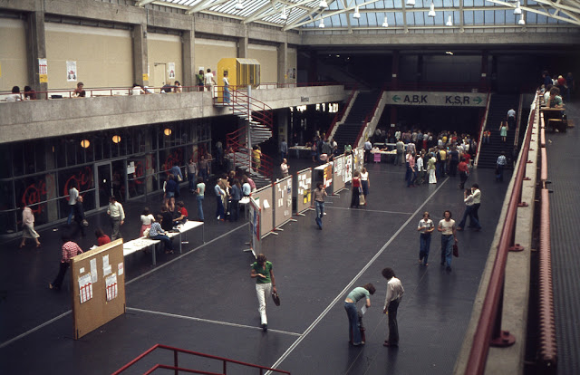 Der Alltag in Bielefeld in den 1970er Jahren durch die Linse von Ulrich _NH