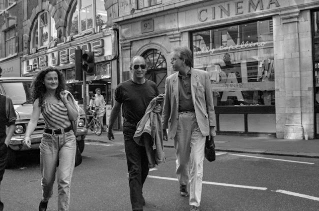 London in 1991 Through Fascinating Black and White Photos _CN