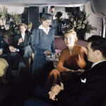 Glamorous Flying: The First Color Photos Show the Real Class of Airline Travelers in the 1950s _CN