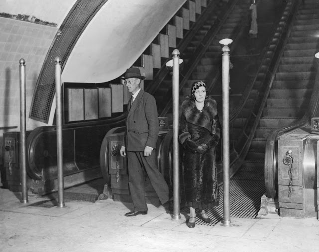 30 Vintage Photos of the London Underground From Between the 1910s and 1930s _CN