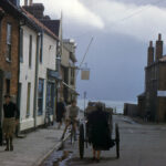 50 Amazing Color Photos Document Everyday Life of England in the 1950s _CN