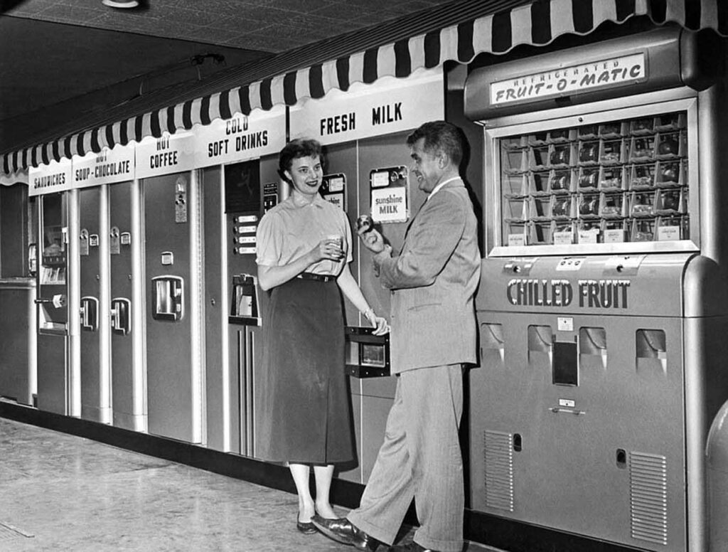 Vintage pictures of bizarre vending machines you never knew existed, 1920-1960 _CN