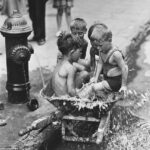 The Way We Were: 33 Vintage Photographs of Children Playing in the Past That We Could Have Lost Today _CN