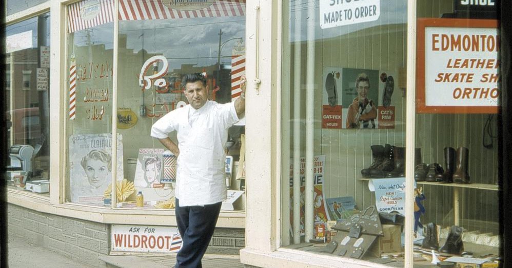 Stunning Color Pictures Show Everyday Life of Canadian People in the 1950s