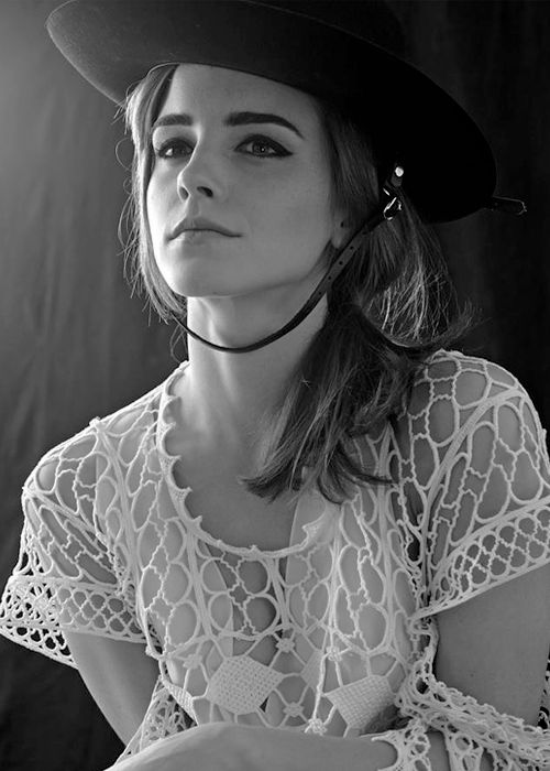 Emma Watson’s super sexy hat photos