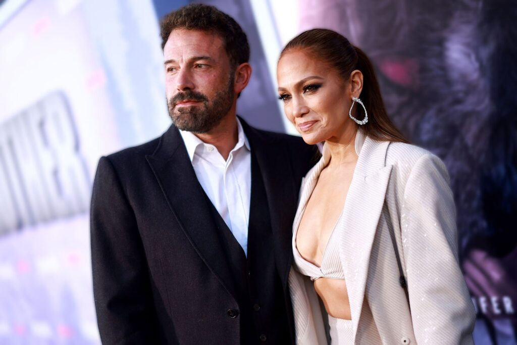 Jennifer Lopez ‘Heartbroken’ As Ben Affleck Reportedly Moves Out Of Their House Completely. ttmd – News