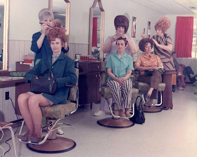 When Big Hair Roamed The Earth: The Hairstyle That Defined The 1960s