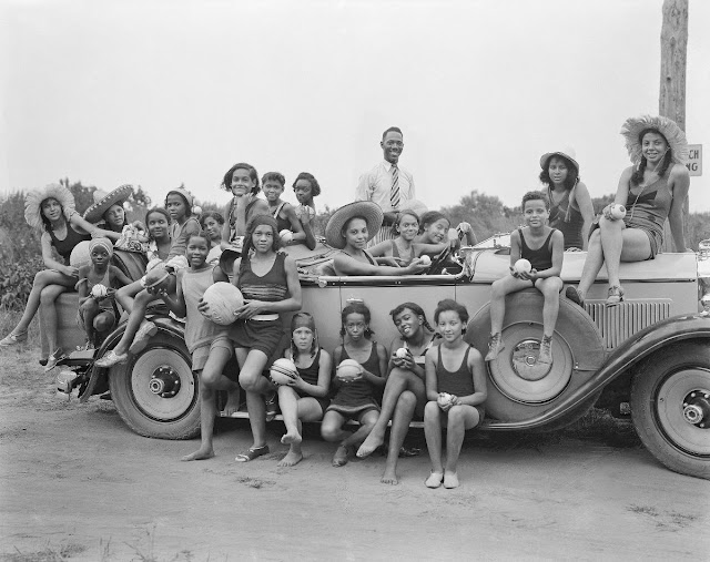 Amazing Vintage Photos of Black Women From Washington, D.C.’s Scurlock Studio