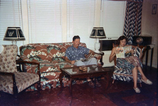 Candid Photographs Capture People in Their Living Rooms in the 1950s