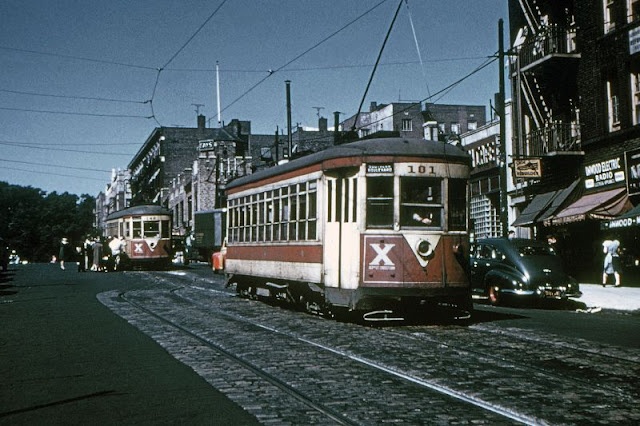 40 Rare Color Photos That Capture NYC Streetcars From Between the 1930s and 1950s