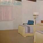 24 Amazing Photos Show Interiors of Canadian Hotels’ Rooms in the 1950s and ’60s