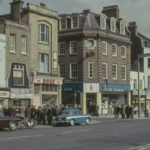 Stunning Vintage Photos of a Vanished London’s East End in Color_T