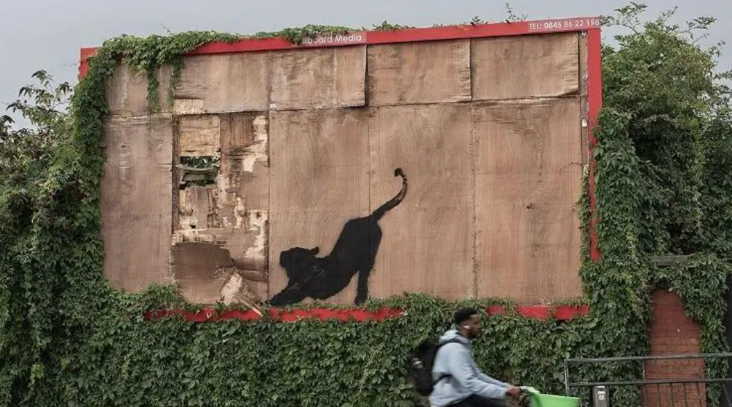 “Shockwave: Crowd Boos as Sixth Banksy Taken Down Just Hours Later”_T