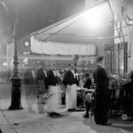 Magnificent Black and White Photos of Paris at Night