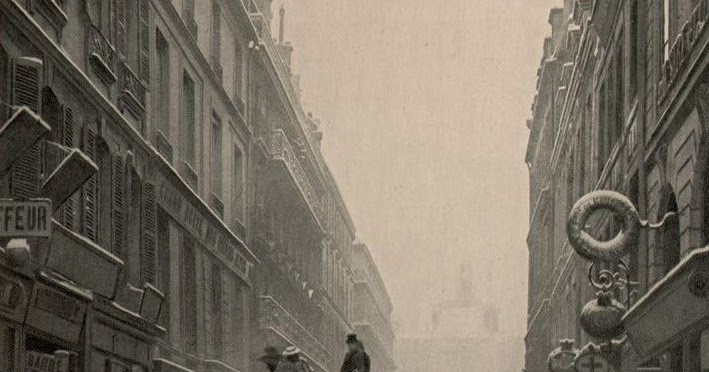 17 Impressive Vintage Photos That Show Christmastime on Paris Streets in the Past