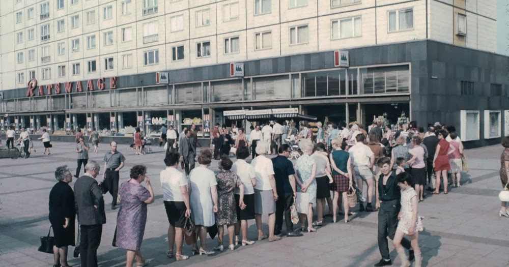 Photos of Life in East Germany in the 1970s