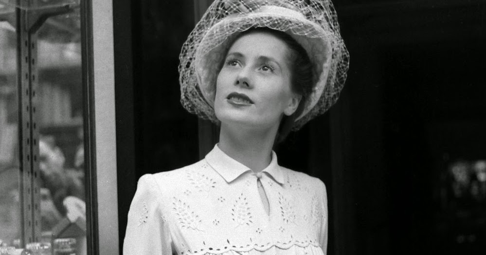 Beautiful Women’s Fashion in Post-Liberation Paris, 1944