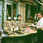 29 Beautiful Vintage Color Pictures of France in the 1950s Taken By a Tourist