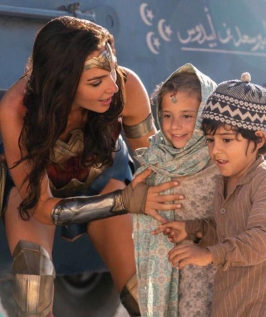 “Gal Gadot’s Inspiring Encounters: A Role Model for Future Generations to Cherish” – celebknews6