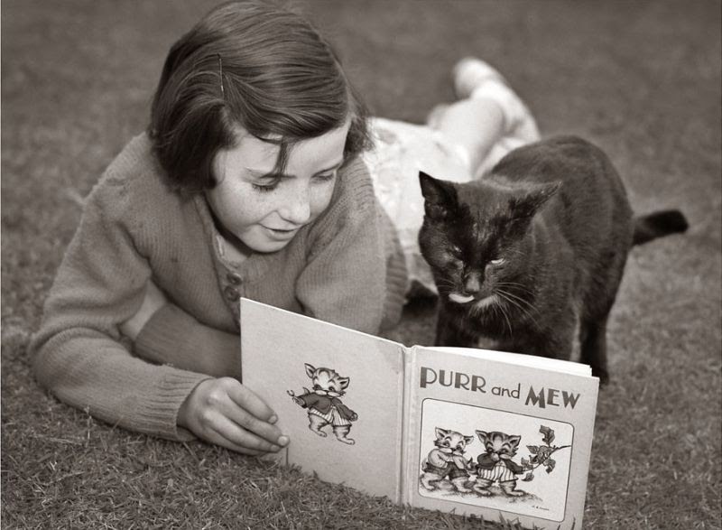 35 Adorable Vintage Photos of Children Posing With Their Beloved Animals